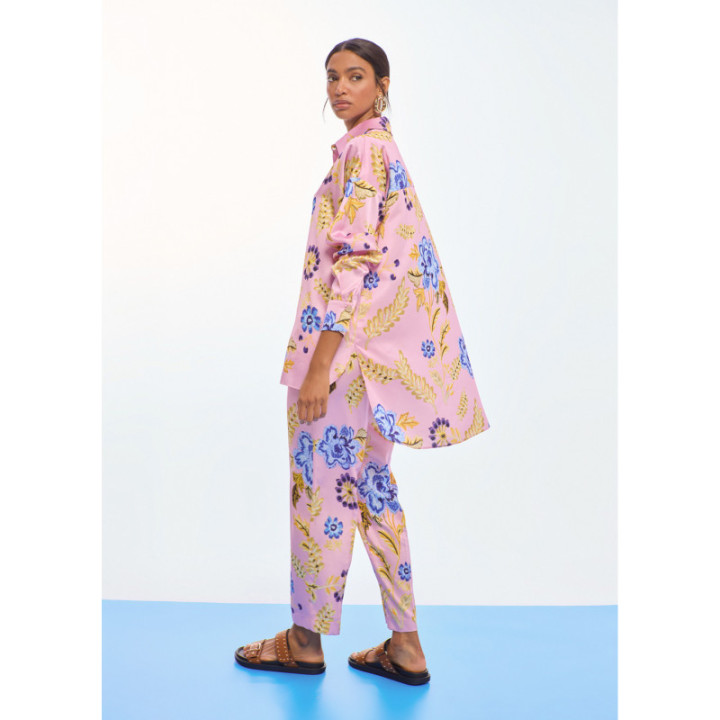 Jogger satinado estampado flores